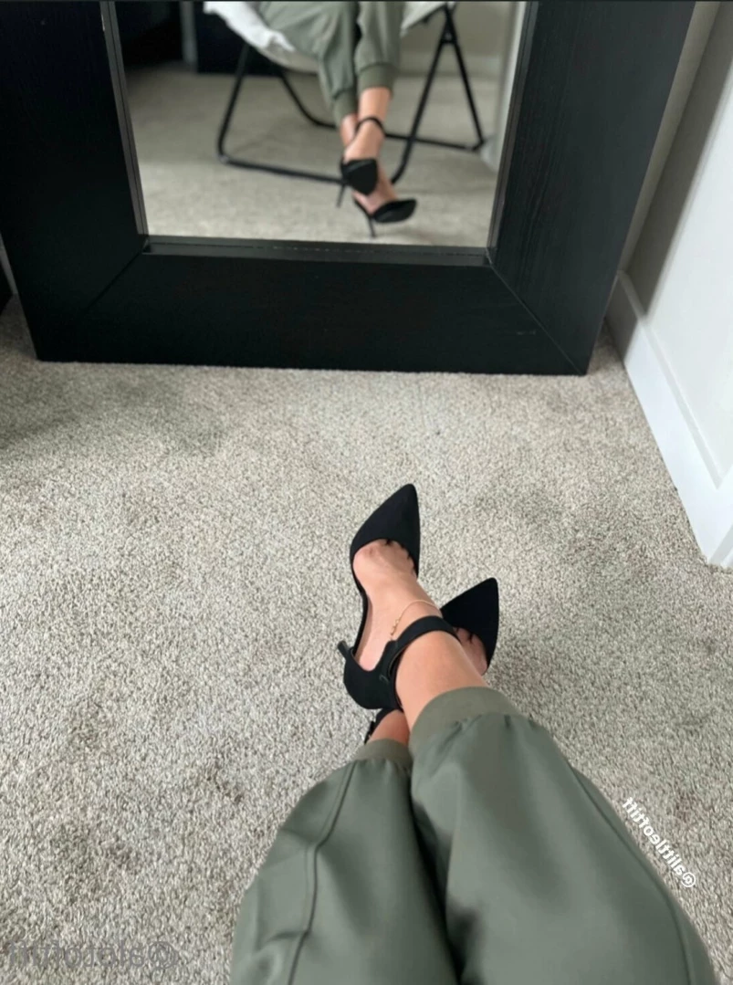 t i f f a n y [ alotoftiff ] Onlyfans leaked photo 11629099 on Hotleaks.tv