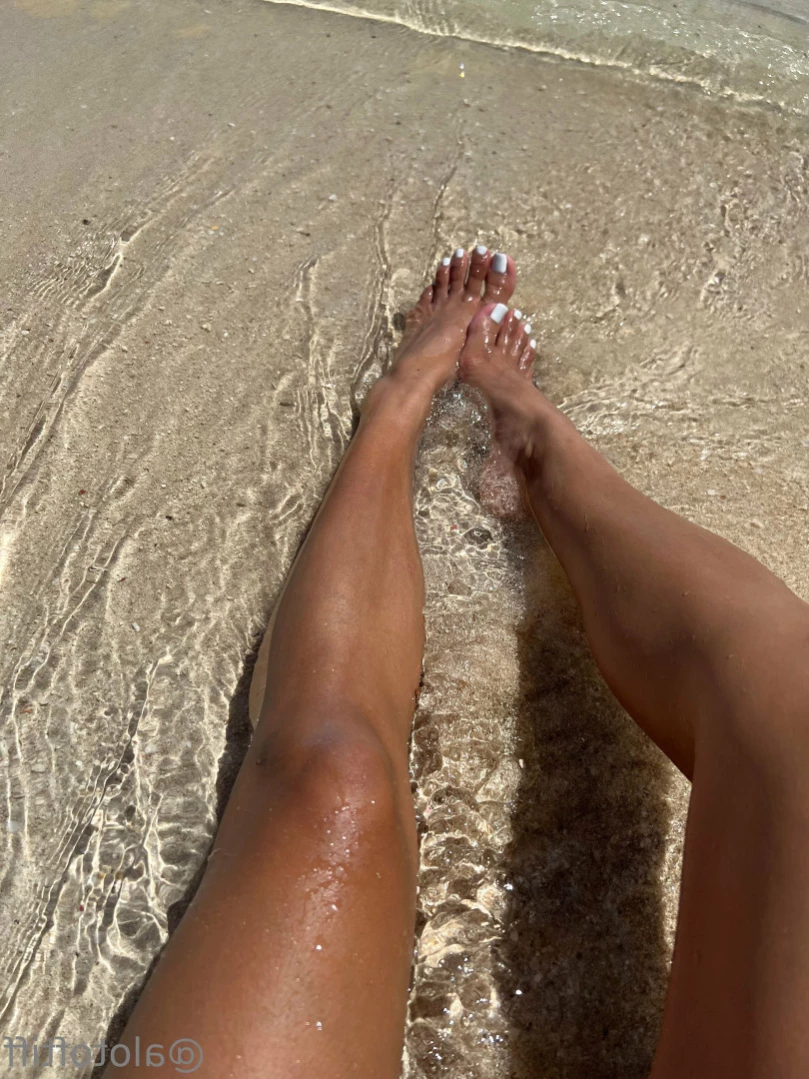 t i f f a n y [ alotoftiff ] Onlyfans leaked photo 11629383 on Hotleaks.tv
