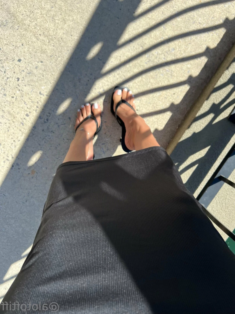 t i f f a n y [ alotoftiff ] Onlyfans leaked photo 11629403 on Hotleaks.tv