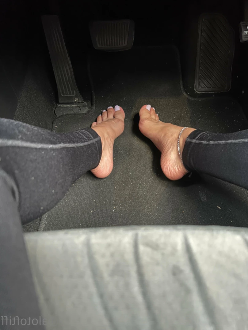 t i f f a n y [ alotoftiff ] Onlyfans leaked photo 11635535 on Hotleaks.tv