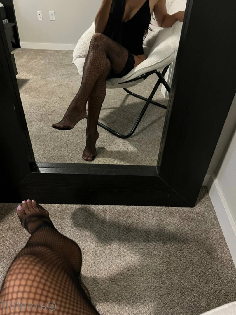 t i f f a n y [ alotoftiff ] Onlyfans leaked photo 11641392 on Hotleaks.tv
