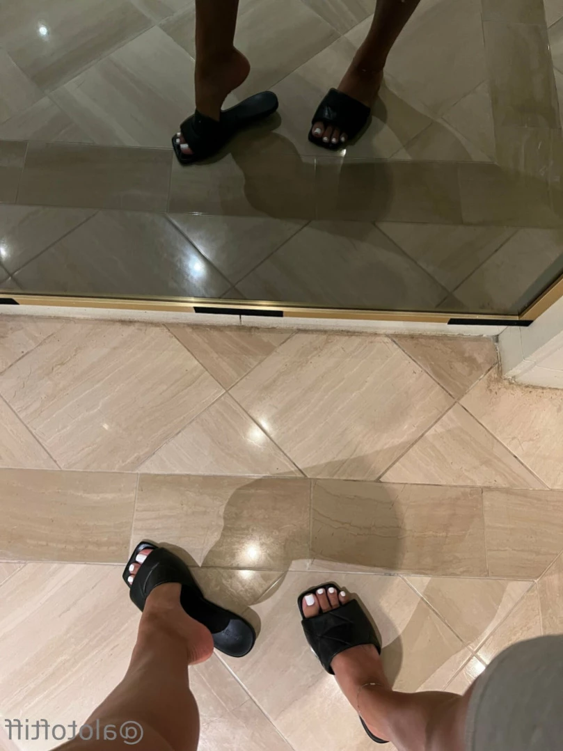 t i f f a n y [ alotoftiff ] Onlyfans leaked photo 11725406 on Hotleaks.tv