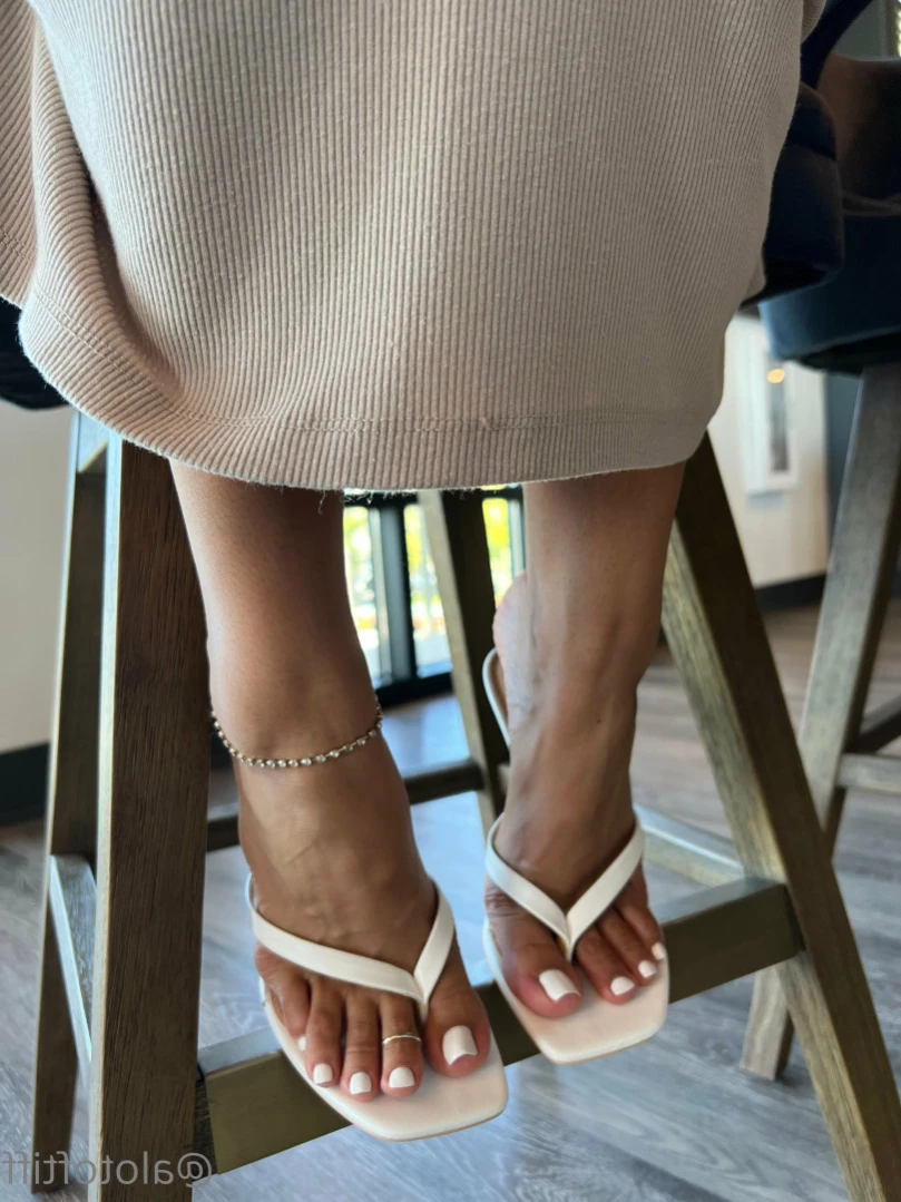 t i f f a n y [ alotoftiff ] Onlyfans leaked photo 12505963 on Hotleaks.tv