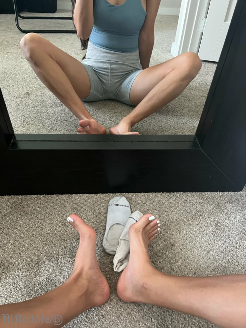 t i f f a n y [ alotoftiff ] Onlyfans leaked photo 12690313 on Hotleaks.tv