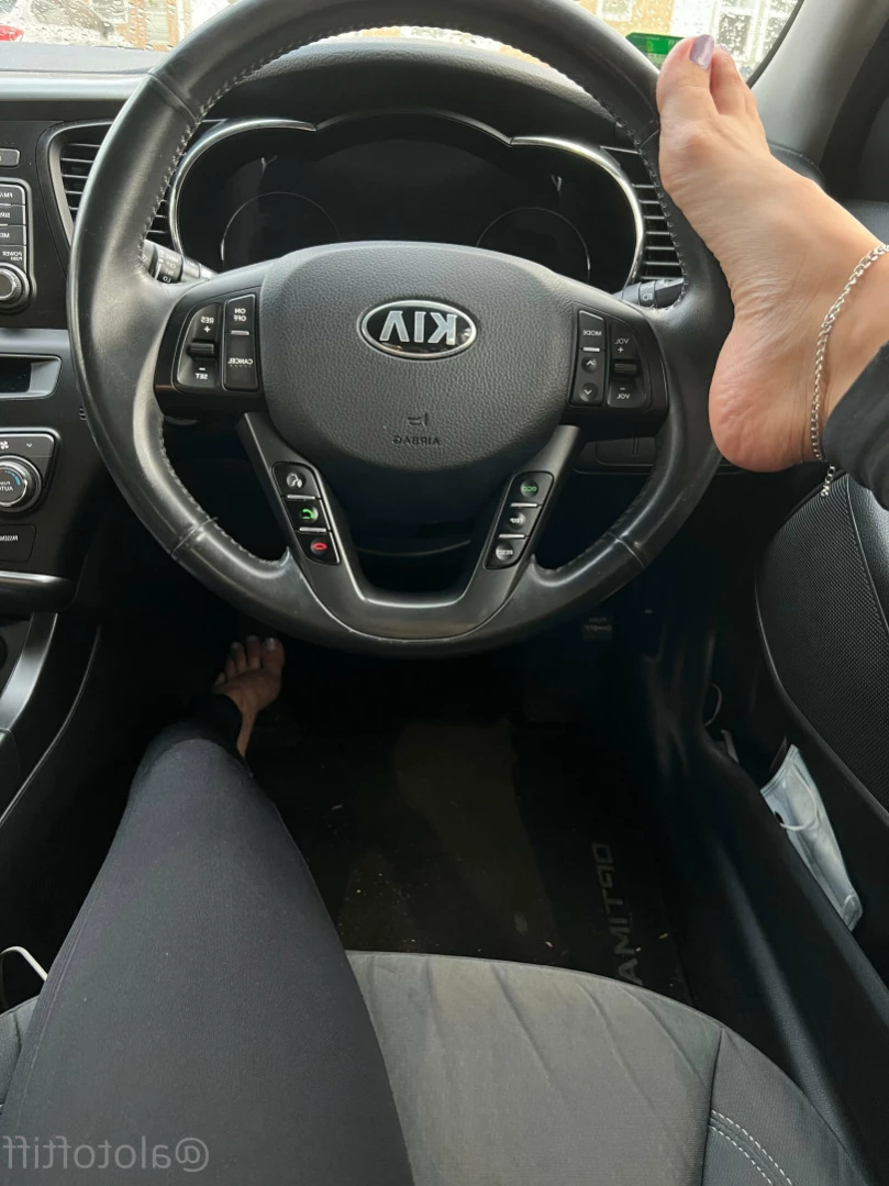 t i f f a n y [ alotoftiff ] Onlyfans leaked photo 12902780 on Hotleaks.tv