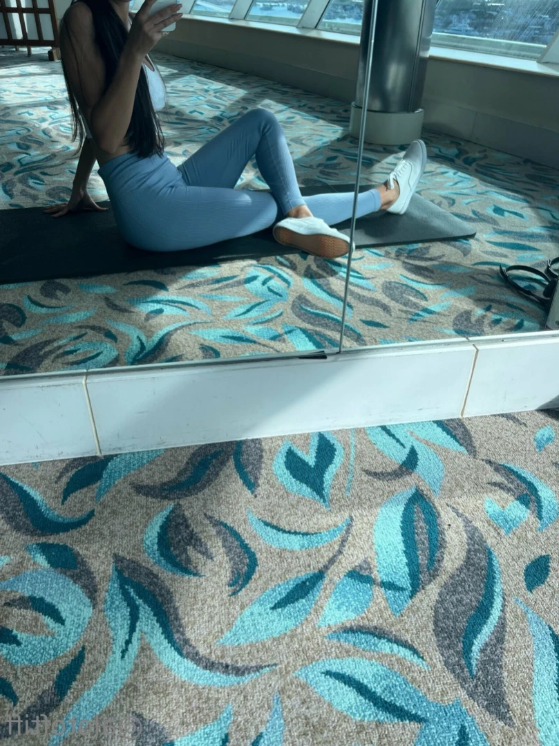 t i f f a n y [ alotoftiff ] Onlyfans leaked photo 13300675 on Hotleaks.tv
