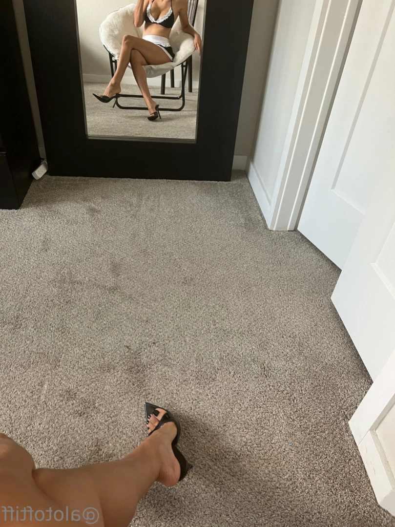 t i f f a n y [ alotoftiff ] Onlyfans leaked photo 14323010 on Hotleaks.tv