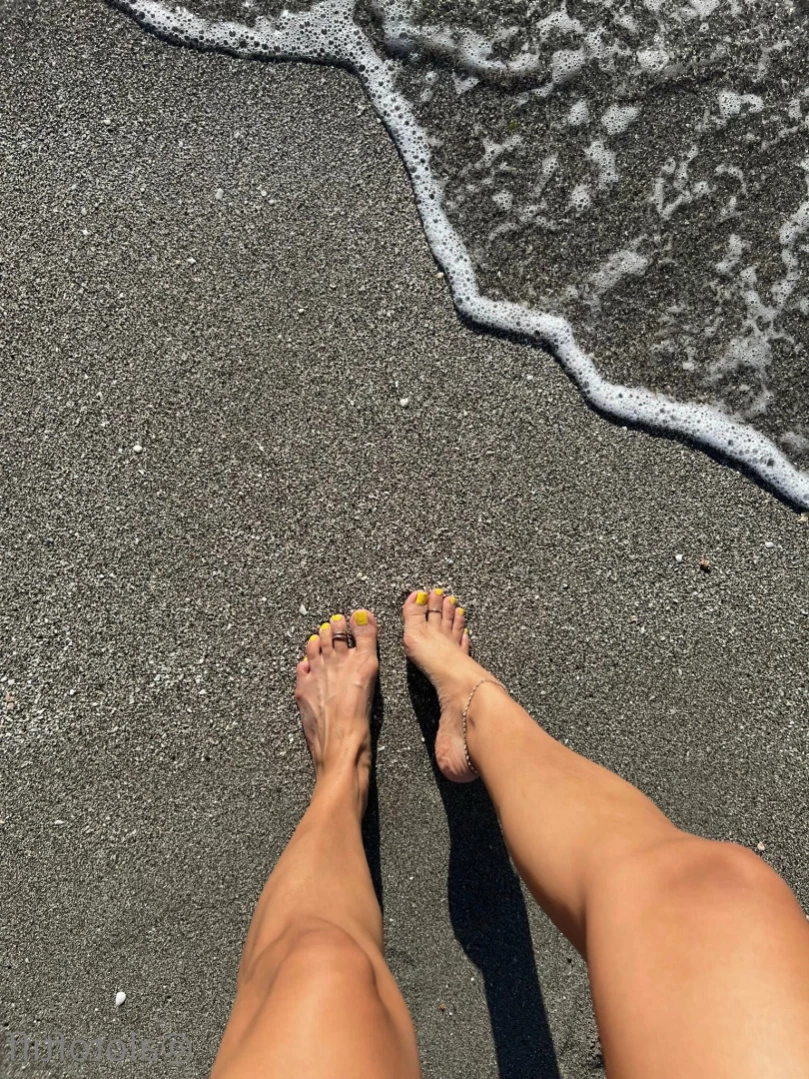 t i f f a n y [ alotoftiff ] Onlyfans leaked photo 14391679 on Hotleaks.tv