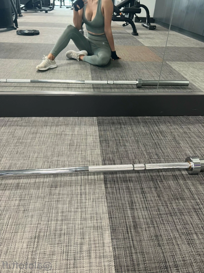 t i f f a n y [ alotoftiff ] Onlyfans leaked photo 14505433 on Hotleaks.tv