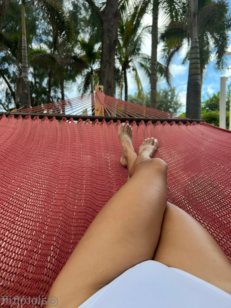t i f f a n y [ alotoftiff ] Onlyfans leaked photo 14529919 on Hotleaks.tv