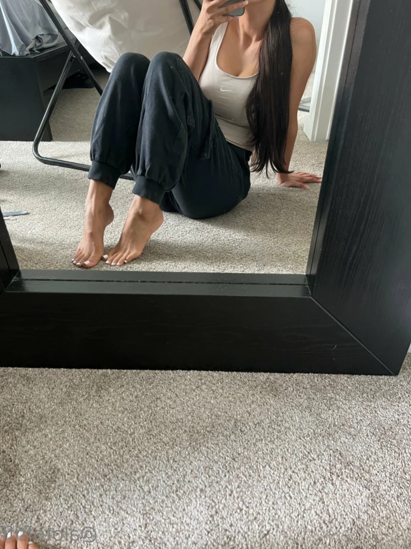 t i f f a n y [ alotoftiff ] Onlyfans leaked photo 15278463 on Hotleaks.tv