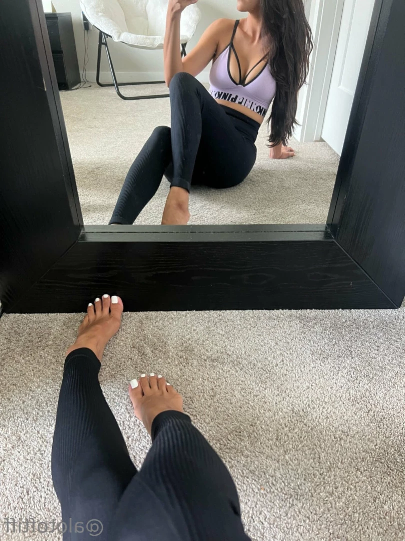 t i f f a n y [ alotoftiff ] Onlyfans leaked photo 15431181 on Hotleaks.tv