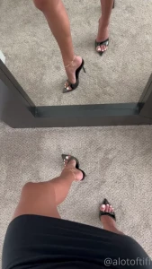 15939956