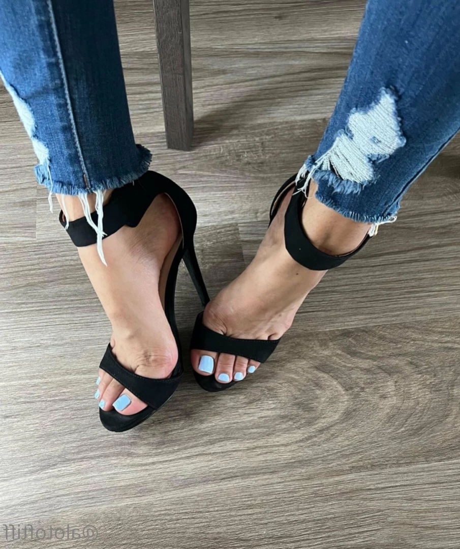 t i f f a n y [ alotoftiff ] Onlyfans leaked photo 16085646 on Hotleaks.tv