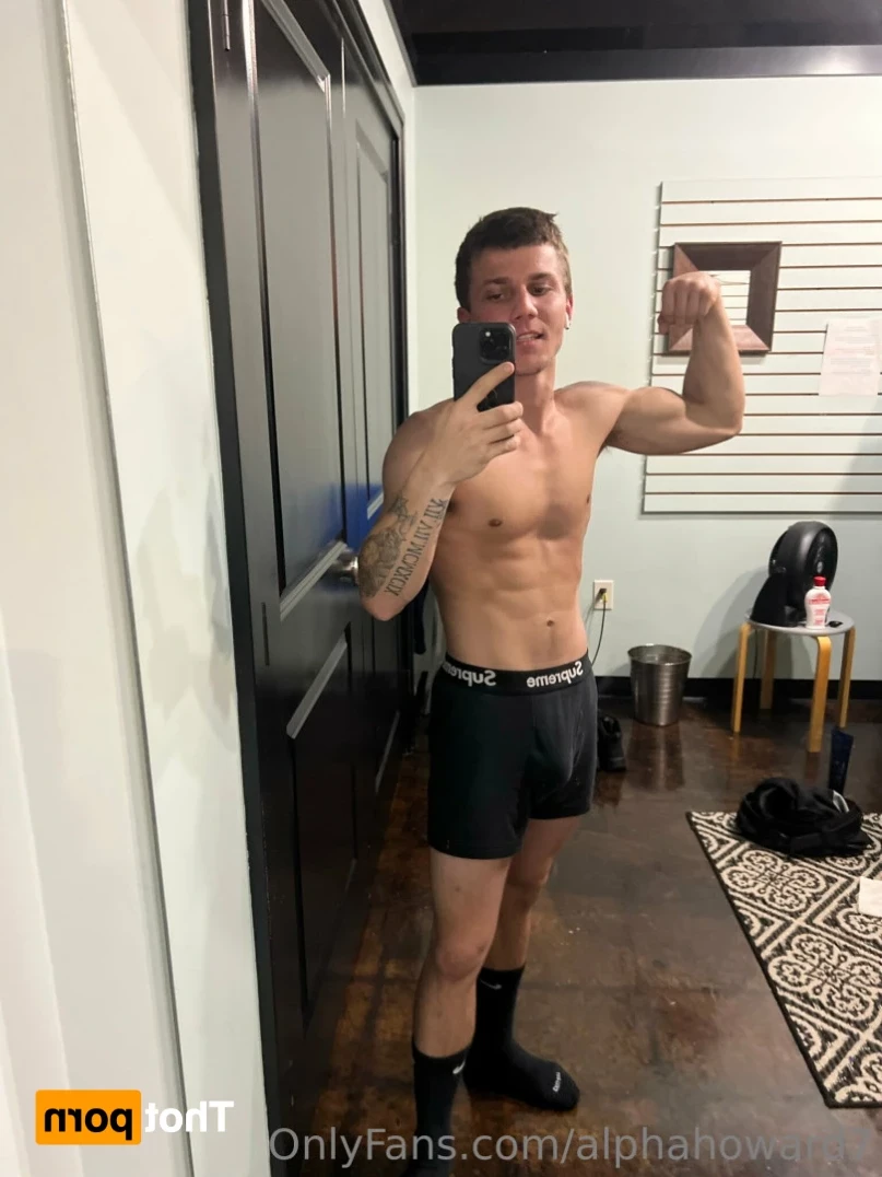Alpha Howard [ alphahoward7 ] Onlyfans leaked photo 14983139 on Hotleaks.tv