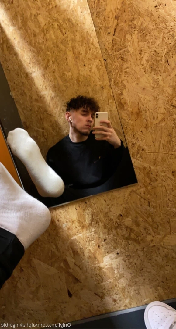 Findom Albert 6’4 [ alphakingalbie ] Onlyfans leaked photo 13051551 on Hotleaks.tv