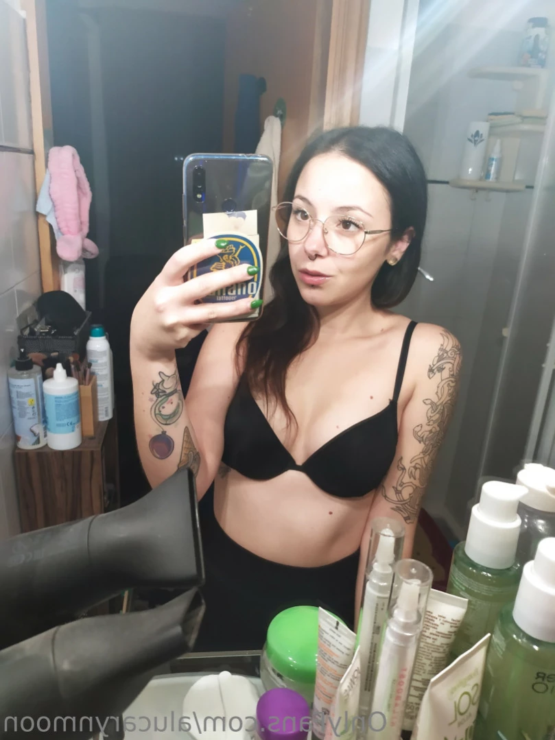 alucarynmoon Onlyfans leaked photo 11723627 on Hotleaks.tv