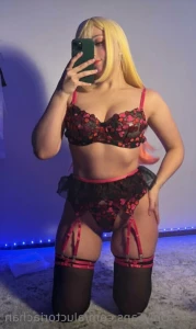 16287559