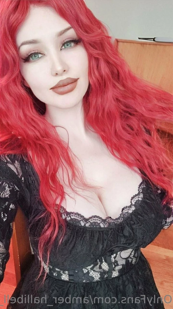 amber_hallibell_xxx Onlyfans leaked photo 11641944 on Hotleaks.tv