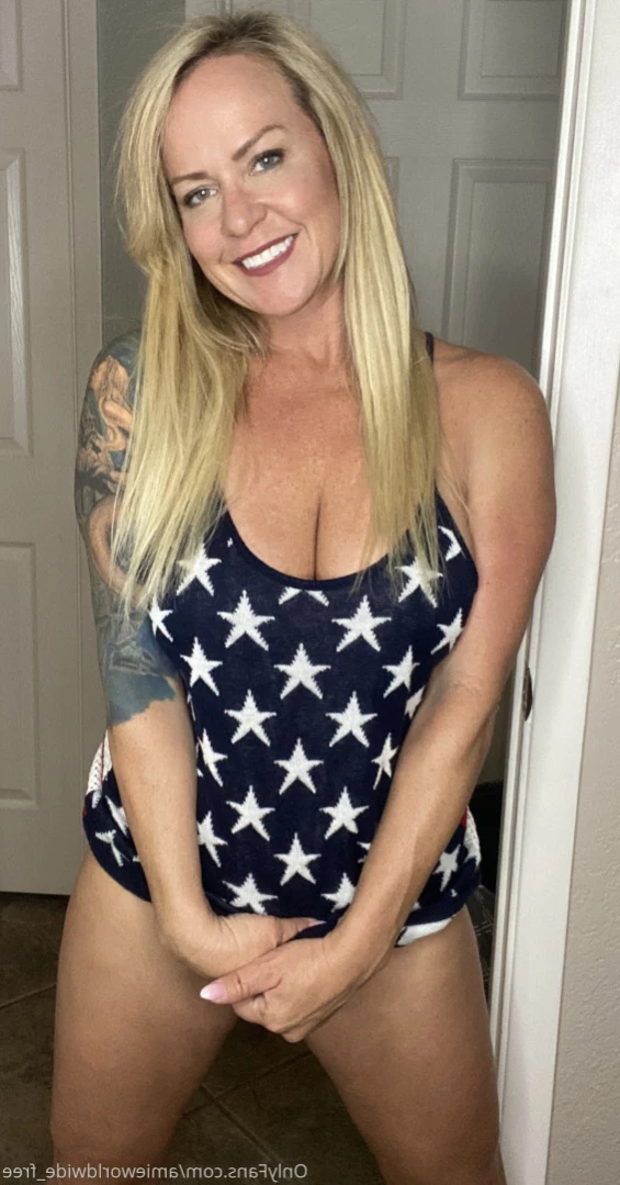 Amie World Wide [ amieworldwide ] Onlyfans leaked photo 11706471 on Hotleaks.tv
