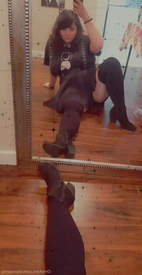 amy.insanity Onlyfans leaked photo 15828196 on Hotleaks.tv
