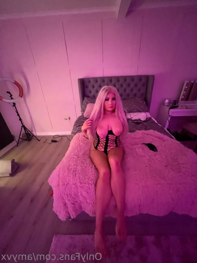 Amy 💋 British Blonde 🍭 [ amyvx ] Onlyfans leaked photo 10907791 on Hotleaks.tv