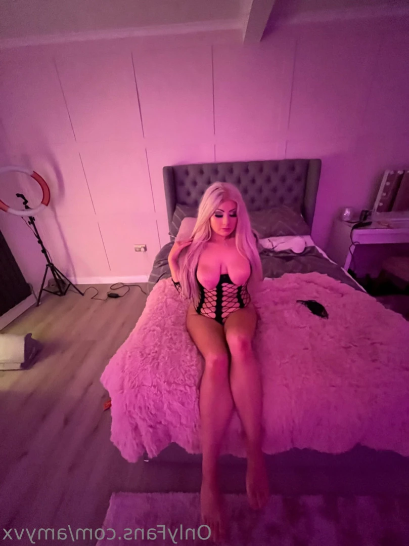 Amy 💋 British Blonde 🍭 [ amyvx ] Onlyfans leaked photo 13901231 on Hotleaks.tv