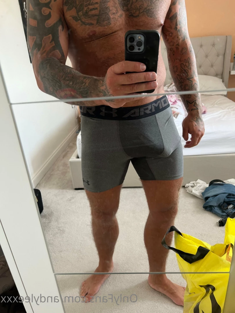 AndyLeeXXX-OFFICIAL! [ andyleexxx ] Onlyfans leaked photo 11478278 on Hotleaks.tv