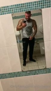 AndyLeeXXX-OFFICIAL! [ andyleexxx ] Onlyfans leaked video 11762013 on Hotleaks.tv