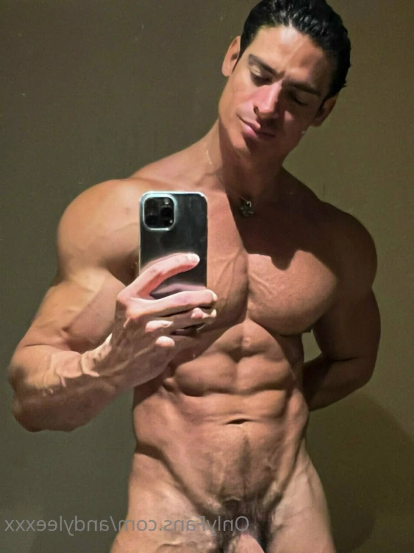 AndyLeeXXX-OFFICIAL! [ andyleexxx ] Onlyfans leaked photo 11771749 on Hotleaks.tv