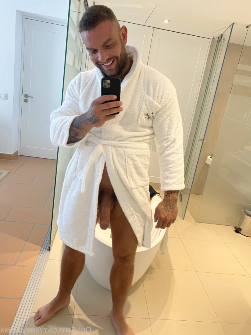 AndyLeeXXX-OFFICIAL! [ andyleexxx ] Onlyfans leaked photo 11774232 on Hotleaks.tv