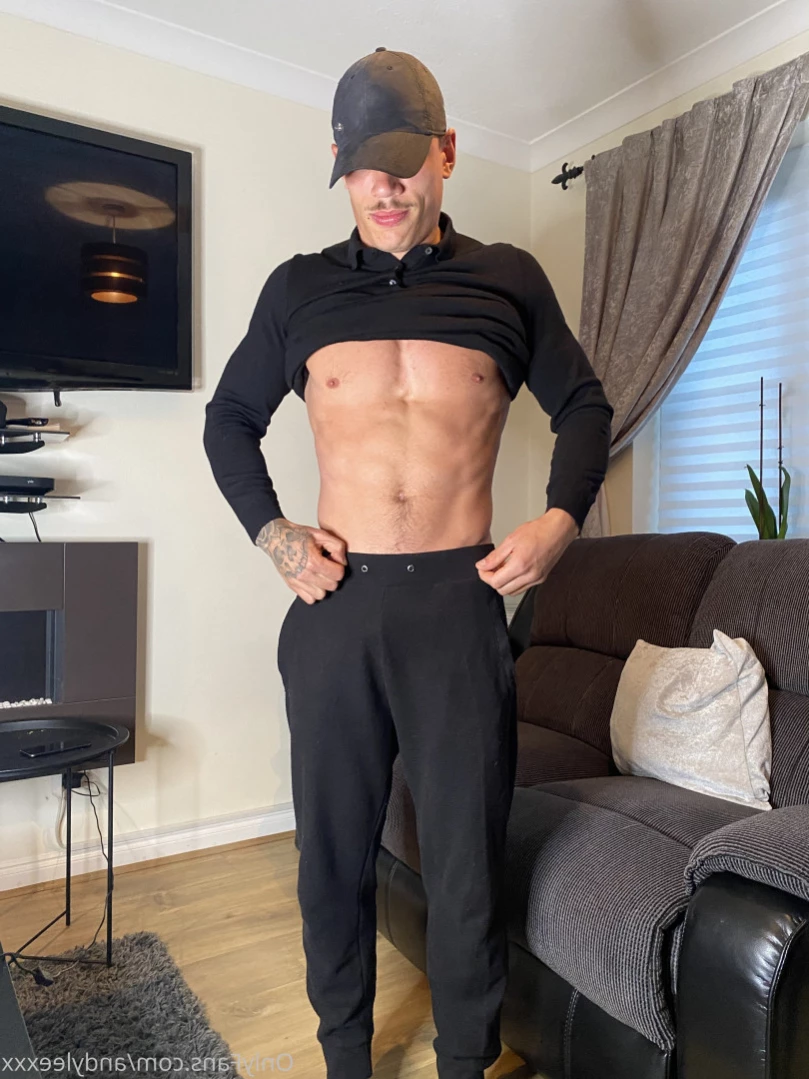 AndyLeeXXX-OFFICIAL! [ andyleexxx ] Onlyfans leaked photo 11779373 on Hotleaks.tv