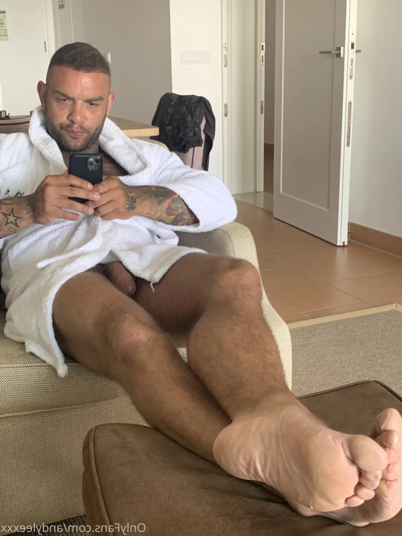 AndyLeeXXX-OFFICIAL! [ andyleexxx ] Onlyfans leaked photo 12554592 on Hotleaks.tv