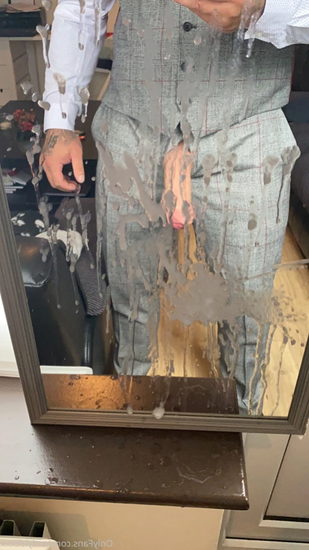 AndyLeeXXX-OFFICIAL! [ andyleexxx ] Onlyfans leaked photo 13901760 on Hotleaks.tv