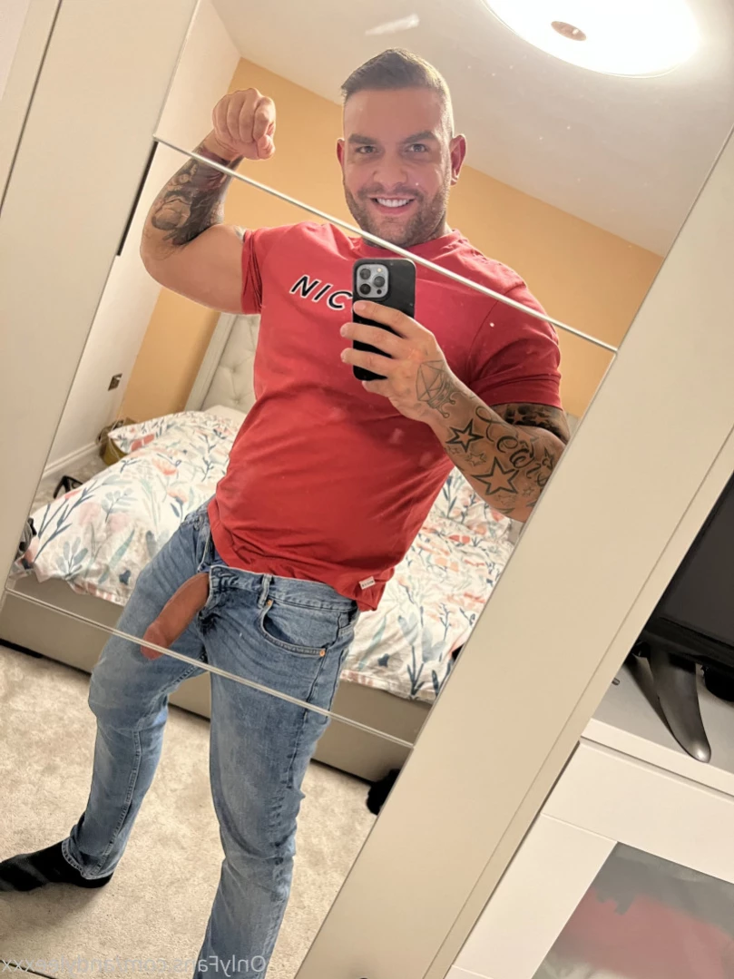 AndyLeeXXX-OFFICIAL! [ andyleexxx ] Onlyfans leaked photo 13970086 on Hotleaks.tv