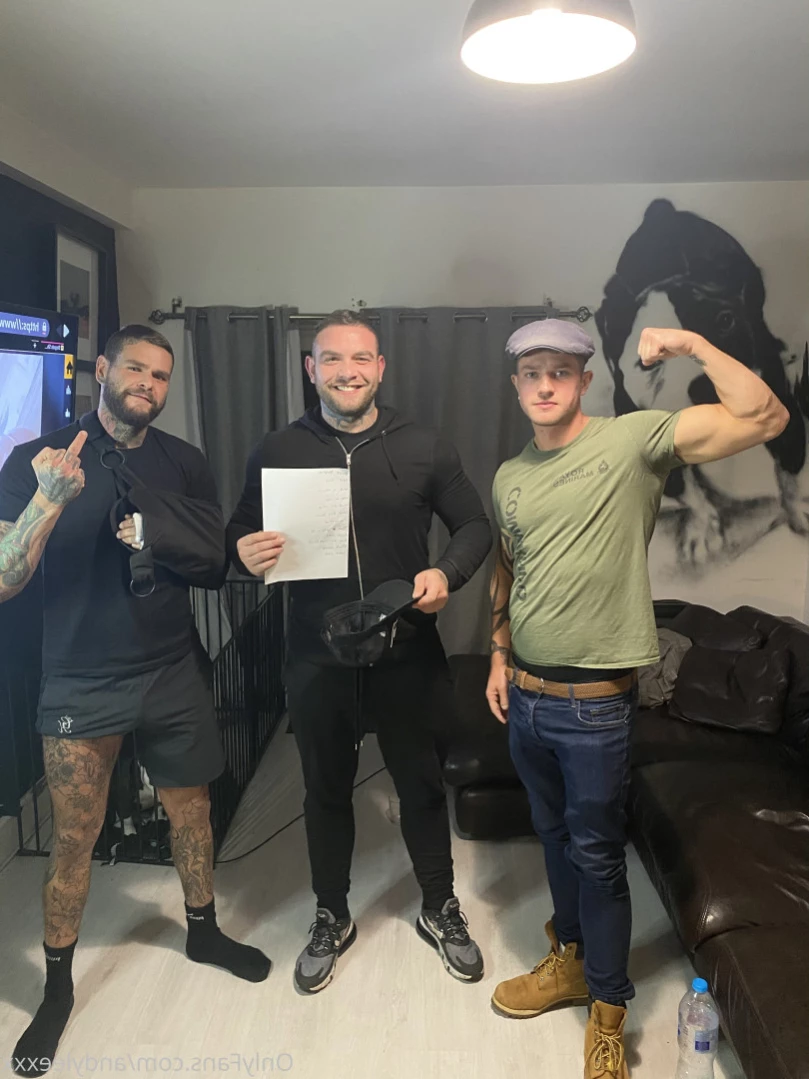AndyLeeXXX-OFFICIAL! [ andyleexxx ] Onlyfans leaked photo 14383758 on Hotleaks.tv