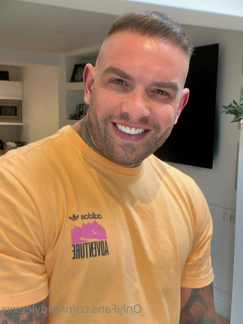 AndyLeeXXX-OFFICIAL! [ andyleexxx ] Onlyfans leaked photo 14383839 on Hotleaks.tv