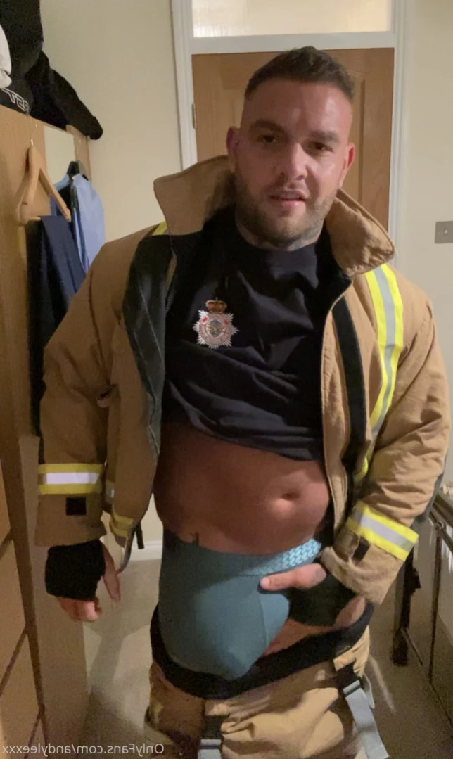 AndyLeeXXX-OFFICIAL! [ andyleexxx ] Onlyfans leaked photo 14695547 on Hotleaks.tv