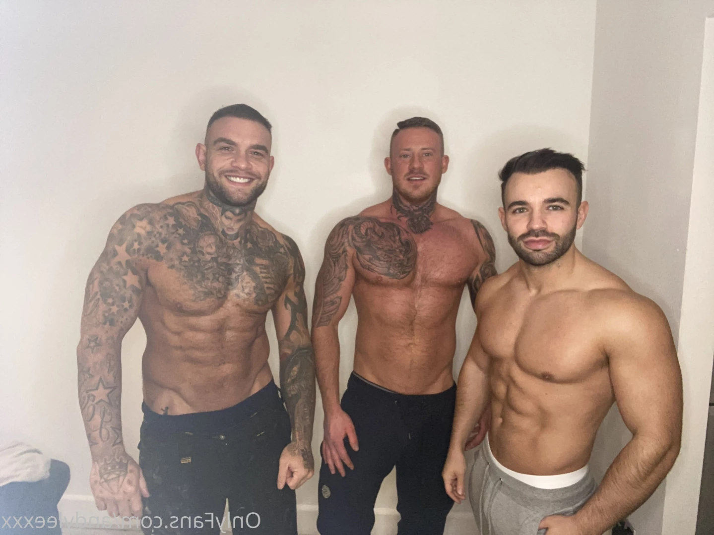 AndyLeeXXX-OFFICIAL! [ andyleexxx ] Onlyfans leaked photo 15206564 on Hotleaks.tv