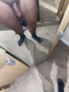 15850327