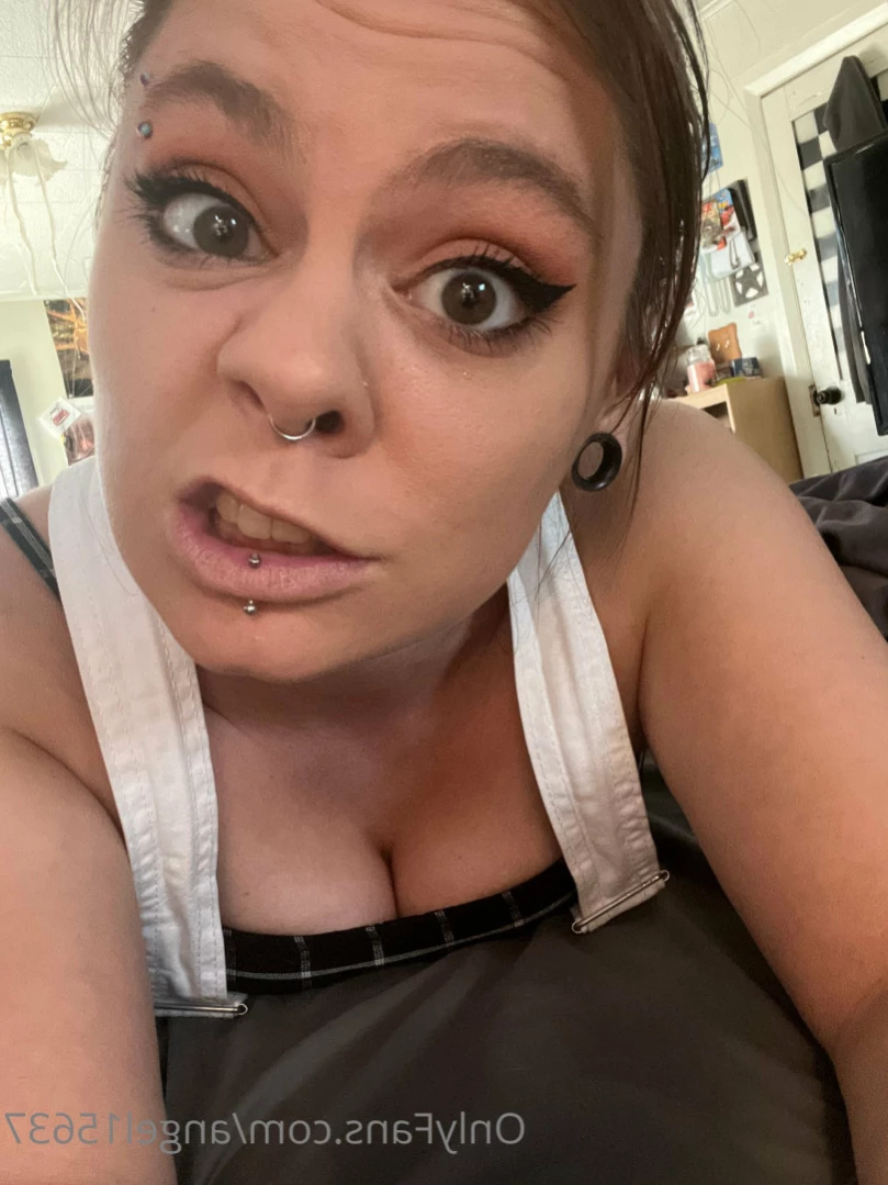 TheGirlWithTheSpiderTattoo [ angel15637 ] Onlyfans leaked photo 14326844 on Hotleaks.tv