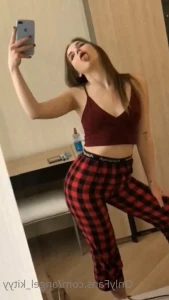 15828351
