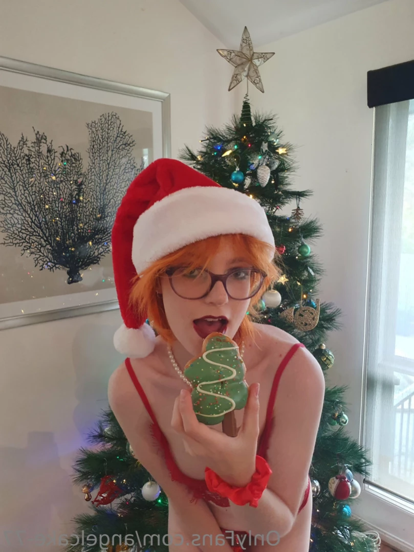 Hollie [ angelcake-77 ] Onlyfans leaked photo 11765786 on Hotleaks.tv