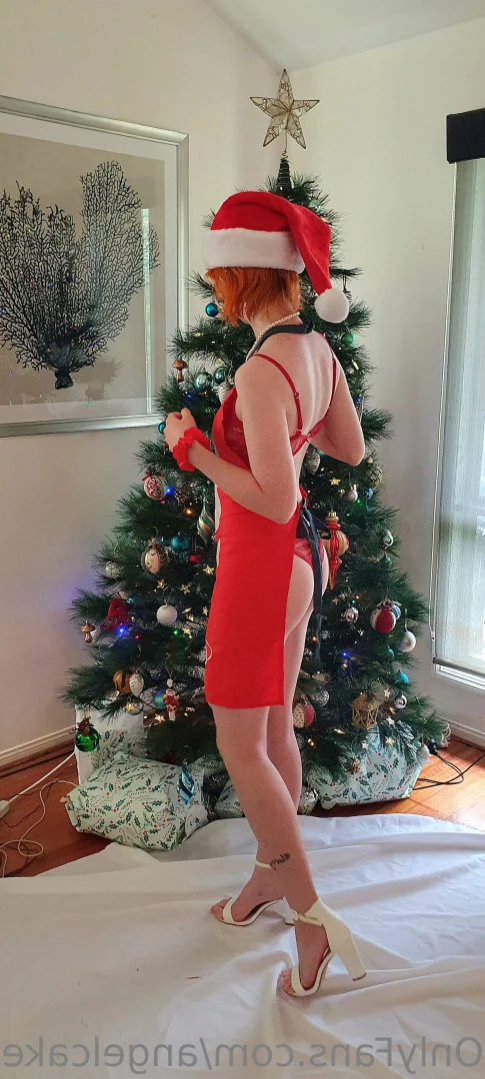 Hollie [ angelcake-77 ] Onlyfans leaked photo 11765820 on Hotleaks.tv