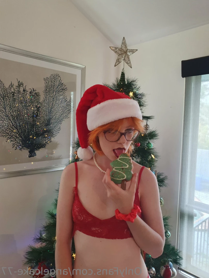 Hollie [ angelcake-77 ] Onlyfans leaked photo 15268846 on Hotleaks.tv