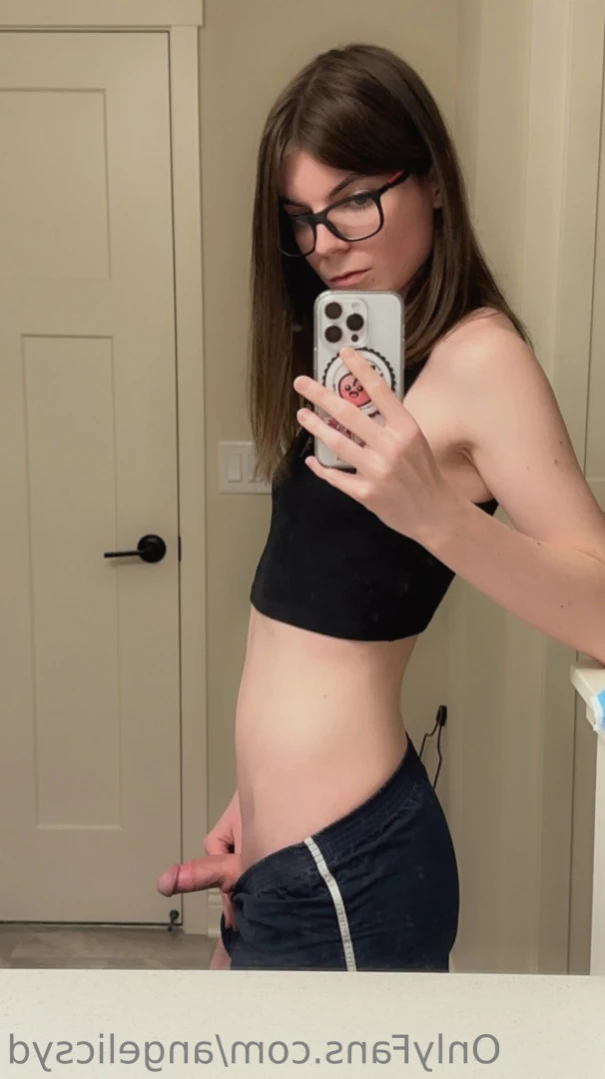 angelicsyd Onlyfans leaked photo 11762335 on Hotleaks.tv