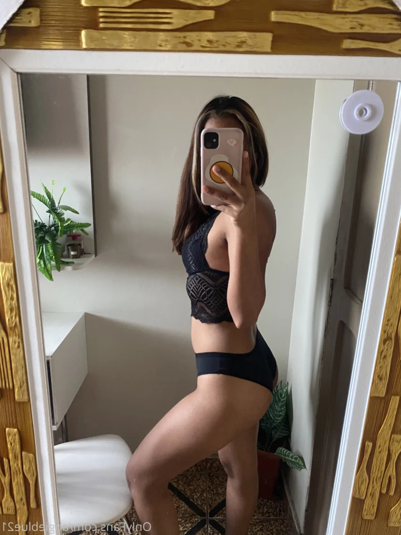 angieblue21 Onlyfans leaked photo 14328848 on Hotleaks.tv