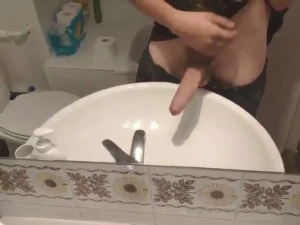 15930258