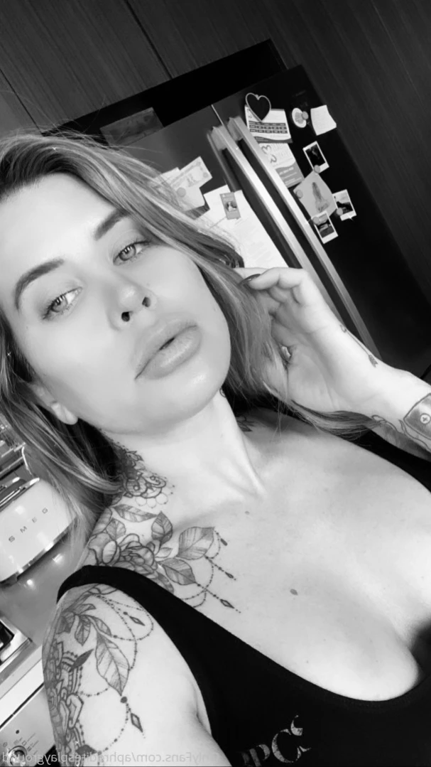 SEXTING &amp; CUSTOMS 🏆💕🔥 [ aphroditesplayground ] Onlyfans leaked photo 12861988 on Hotleaks.tv