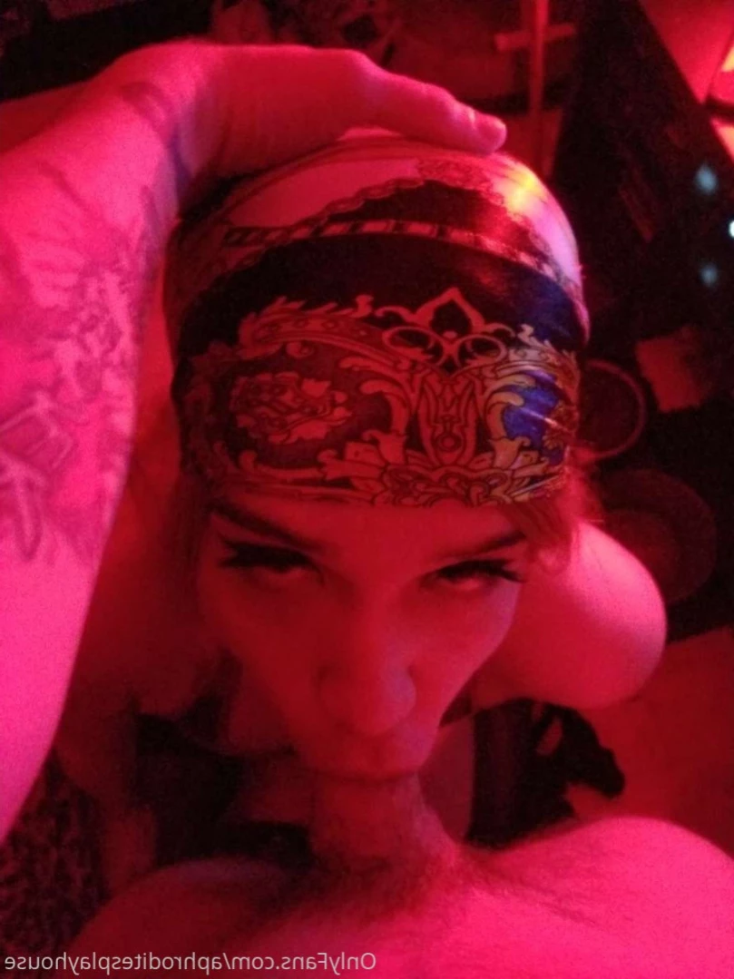 Beelzebarbie [ aphroditesplayhouse ] Onlyfans leaked photo 15918113 on Hotleaks.tv